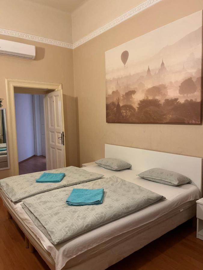 Good Luck Appartement Boedapest Buitenkant foto