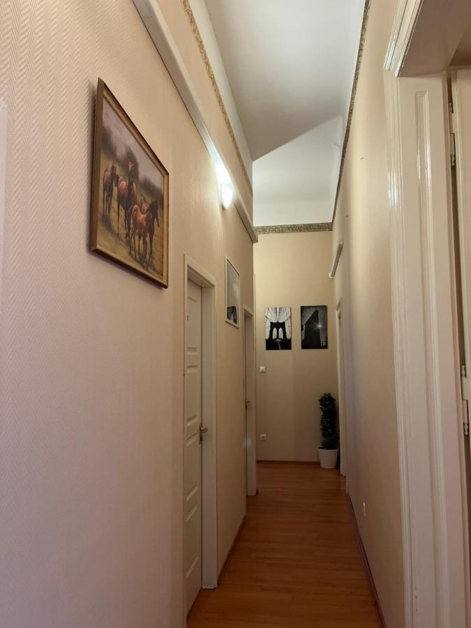 Good Luck Appartement Boedapest Buitenkant foto